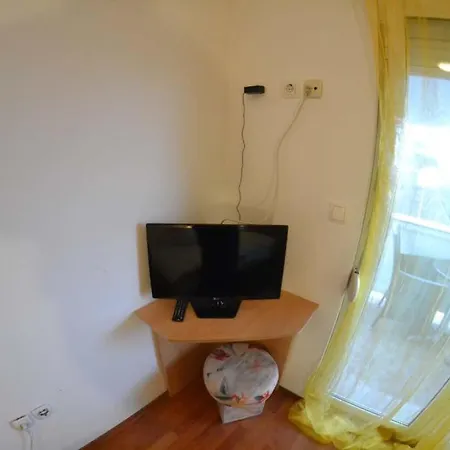 בית הארחה Pansion Pio 3*