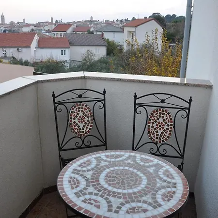 Pansion Pio בית הארחה 3*